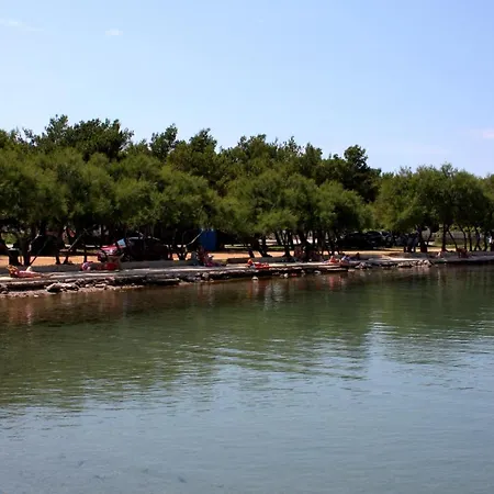 With Parking Space - 5089 Apartamento Murter