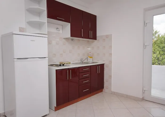 With Parking Space - 5089 Murter